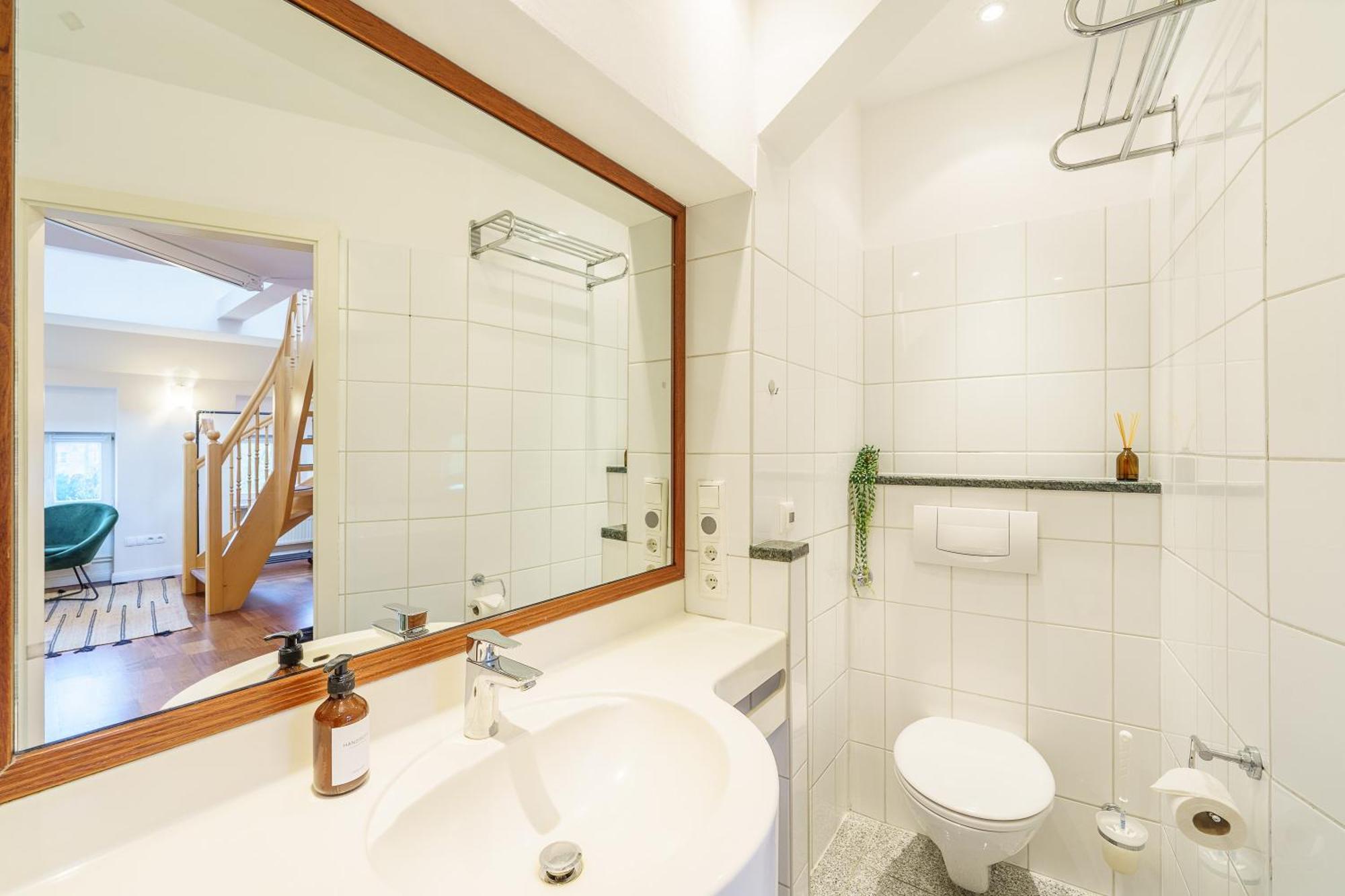Maisonette Am Holstentor Mit Dachterrasse Und Heimkino Lübeck Extérieur photo